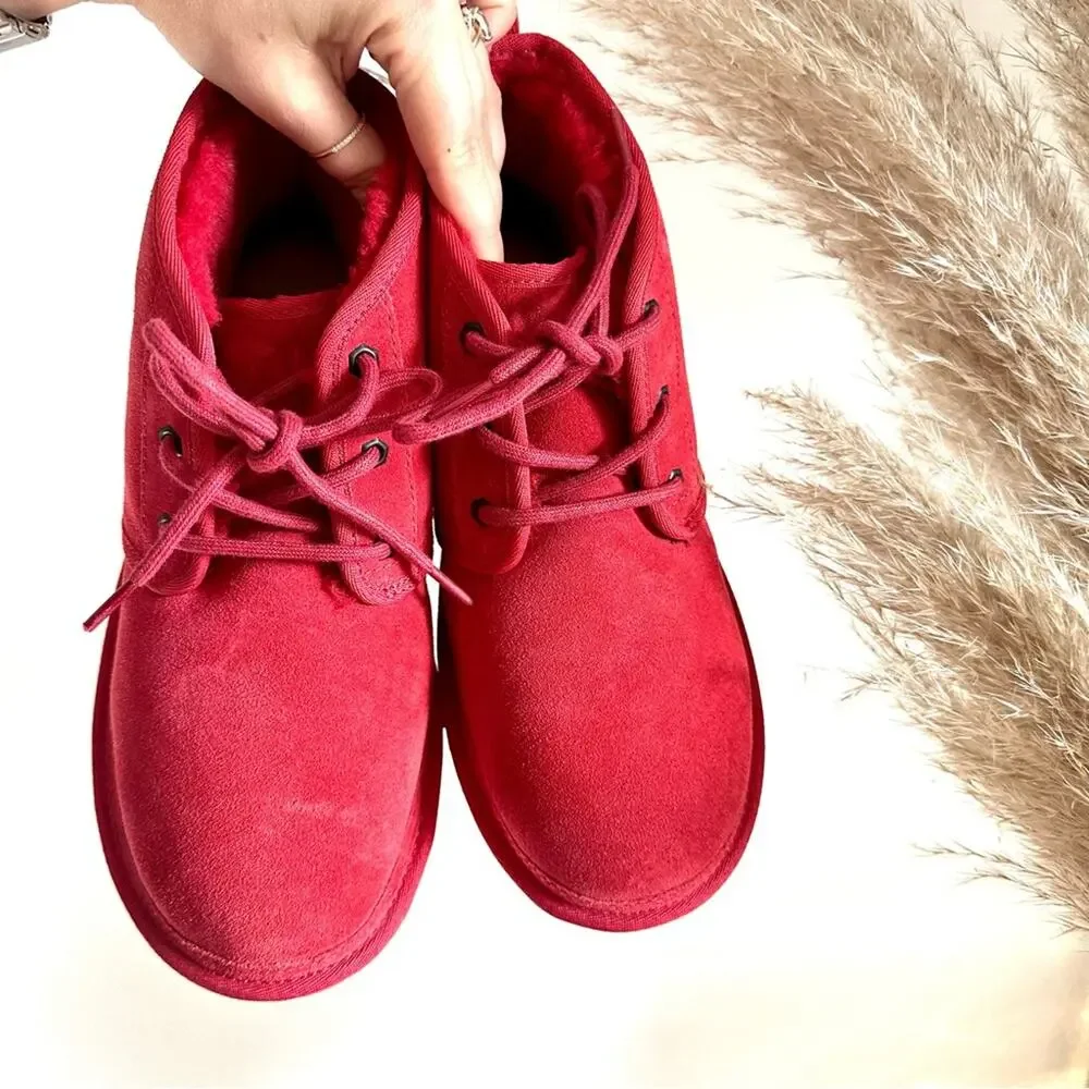 UGG new without